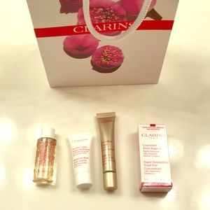 Clarins Gift Set